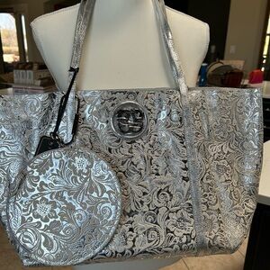 Sharif Leather Silver Metallic Bag Brand New